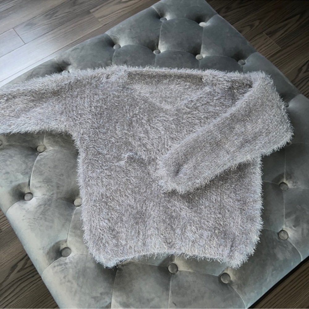 Grey sweater